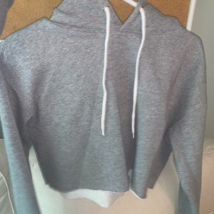Cropped gray hoodie